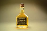 Kirin-Seagram Emblem Premium Whisky 9