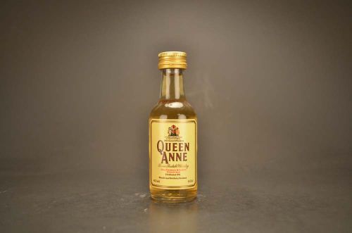 Queen Anne Rare Scotch Whisky 1432