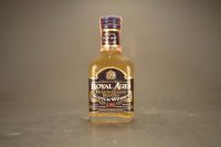 Royal Ages De Luxe Quality Blended Scotch Whisky 1561