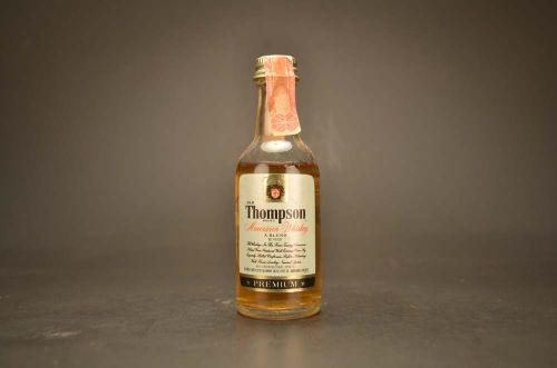 Old Thompson- American Whiskey A Blend 1569