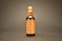 Dunbar'S Blended Canadian Whiskey 1607