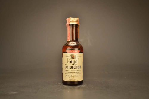Royal Canadian- Blended Canadian Whisky 1614
