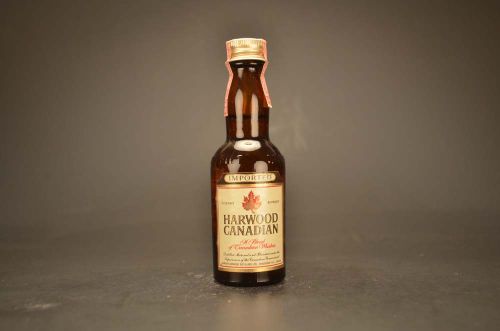 Harwood Canadian A Blend Of Canadian Whiskies 1616