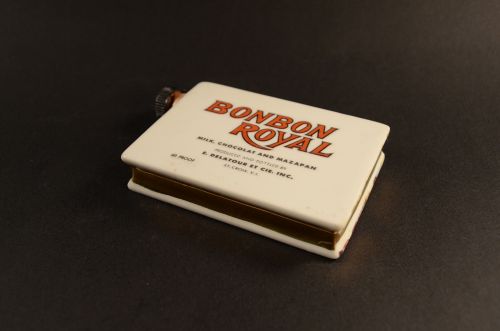 Bonbon Royal - Milk, Chocolat, And Mazapan 2220