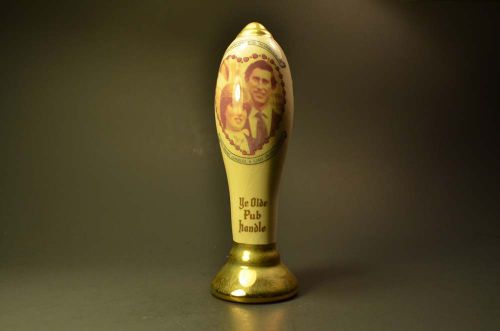 Ye Olde Pub Handle 51