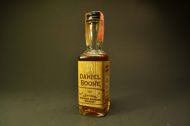 Daniel Boone- Kentucky Straight Bourbon Whiskey 136