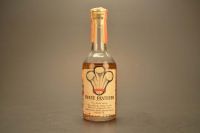 Three Feathers- Fine Blended Whiskey 757