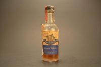 Three Feathers- Fine Blended Whiskey- Blue Label 758