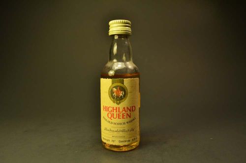 Highland Queen-Fine Old Scotch Whisky 179