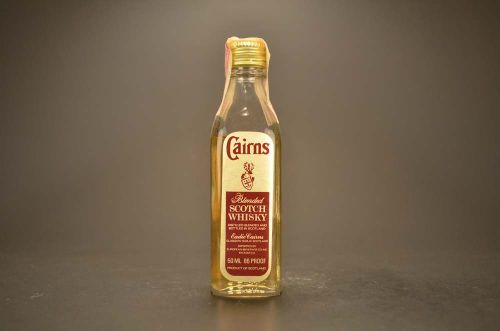 Cairns- Blended Scotch Whisky 868