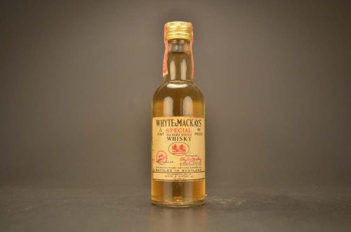 Whyte & Mackay- Special- Blended Scotch Whisky 1073