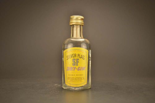 Silver Flag Dry Gin 1131